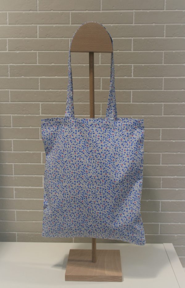 tote bag Augustine Fleurs bleues et baies rouges